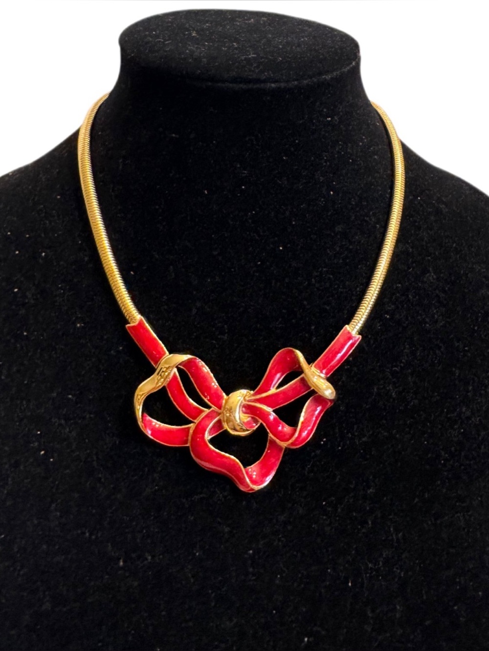 Vintage Crown Trifari Statement Necklace Gold Tone Red Enamel Bow Bib Jewelry